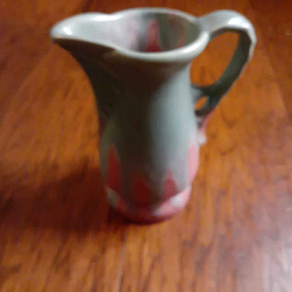 RARE EXQUISITE VTG 6" Niloak Drip Pottery Miniature Pitcher Vase.